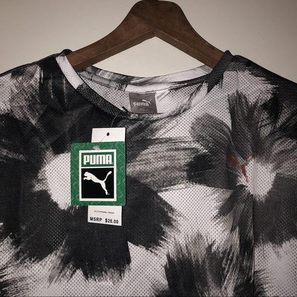 NWT Puma girls T-shirt athletics - Picture 2 of 5